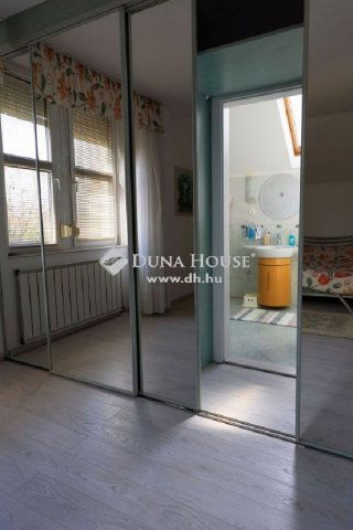 Eladó családi ház, Siófokon 375 M Ft, 7 szobás