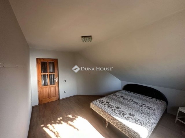 Eladó családi ház, Albertirsán 75 M Ft, 4 szobás
