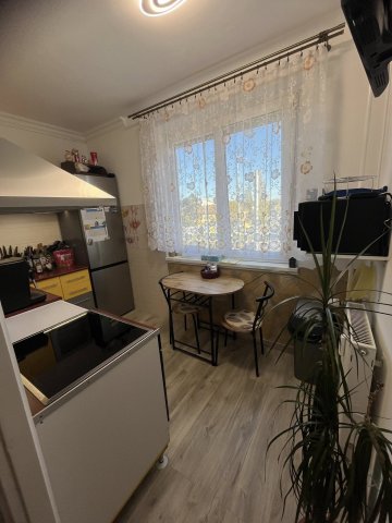 Eladó panellakás, Tatabányán 49.3 M Ft, 2 szobás