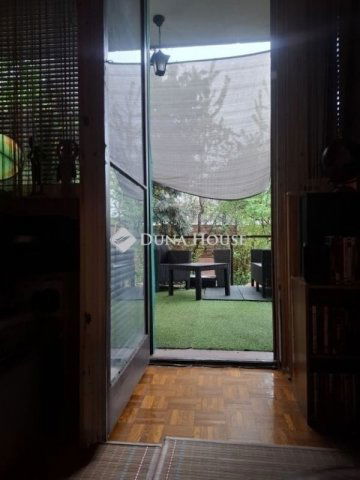 Eladó családi ház, Szentendrén 95.9 M Ft, 3 szobás