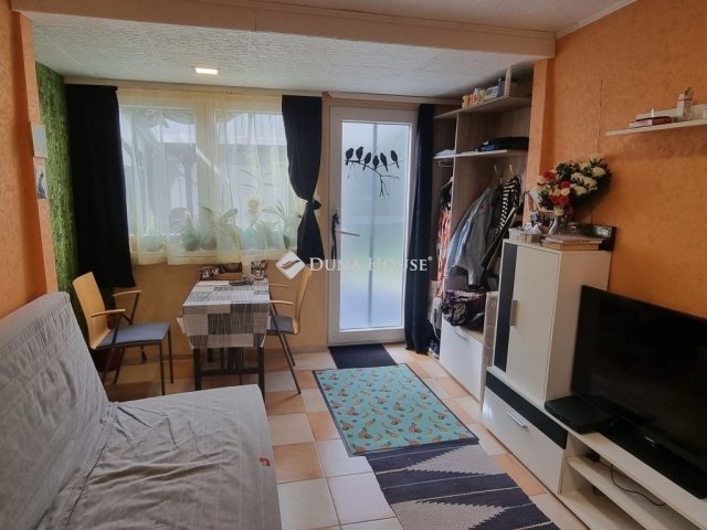 Eladó nyaraló, Gárdonyban 37.9 M Ft, 2 szobás