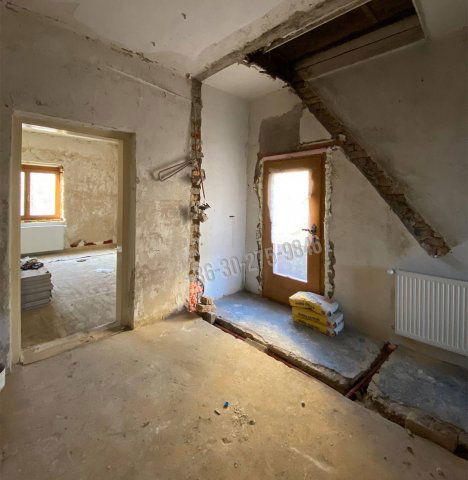 Eladó téglalakás, Tárnokon 990 M Ft, 3 szobás