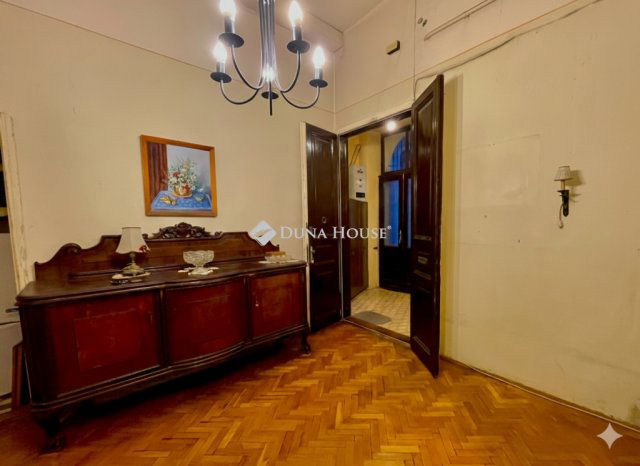 Eladó téglalakás, Budapesten, VIII. kerületben 78 M Ft, 1 szobás