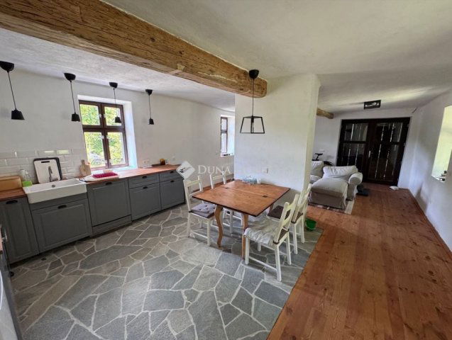 Eladó családi ház, Erdősmecskén 47.5 M Ft, 4 szobás