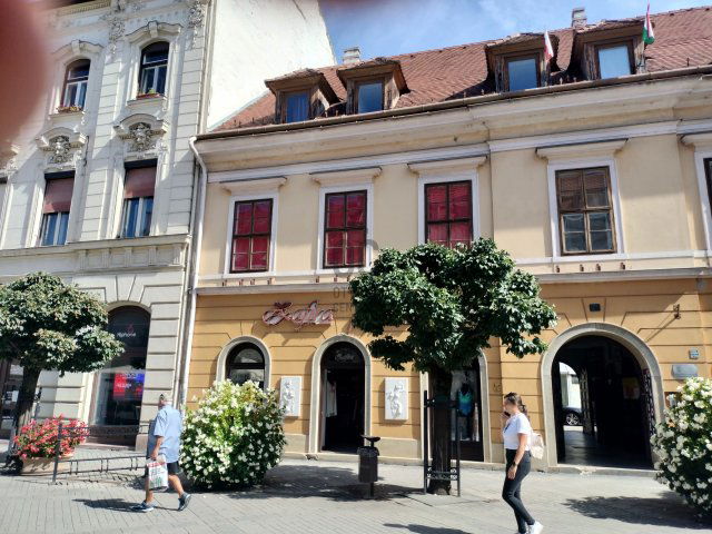 Eladó téglalakás, Győrött 84.49 M Ft, 3 szobás