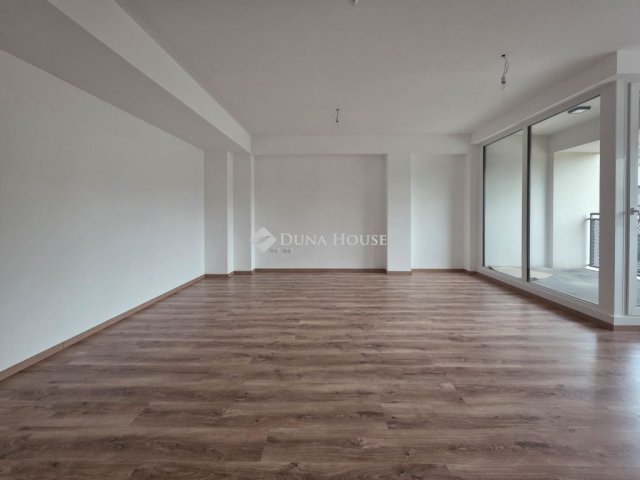 Eladó téglalakás, Budapesten, IV. kerületben 93.7 M Ft, 3 szobás