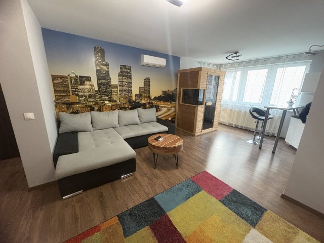 Kiadó téglalakás, albérlet, Nyíregyházán 200 E Ft / hó