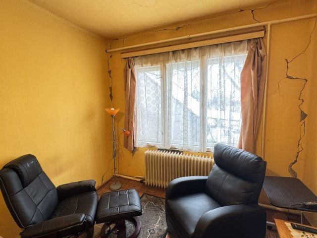 Eladó családi ház, Kerecsenden 15.9 M Ft, 4 szobás