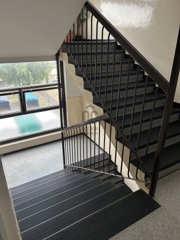 Eladó panellakás, Kisvárdán 29.9 M Ft, 2 szobás