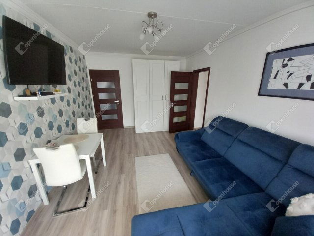 Eladó panellakás, Debrecenben 69 M Ft, 3 szobás
