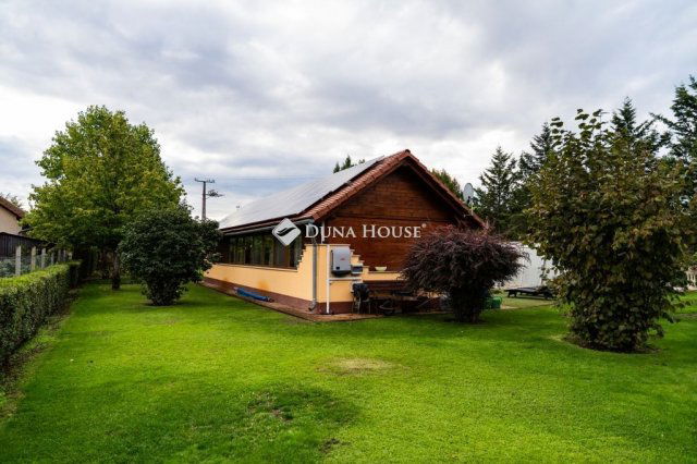 Eladó családi ház, Kecskeméten 269 M Ft, 6 szobás