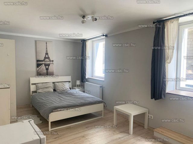 Eladó téglalakás, Budapesten, IX. kerületben 99 M Ft, 4+2 szobás