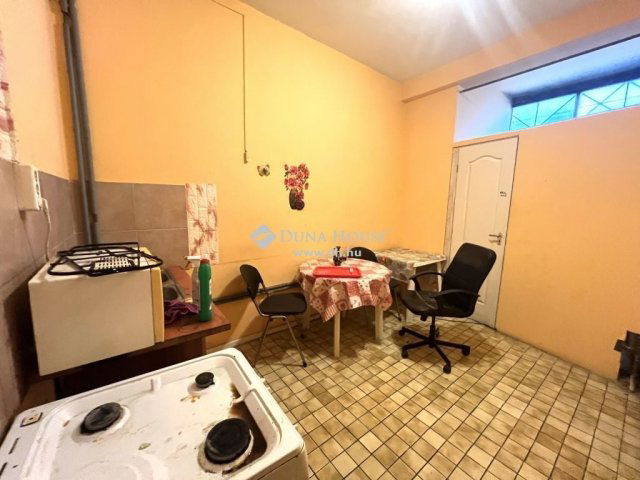 Eladó ipari ingatlan, Budapesten, XVII. kerületben 705.6 M Ft