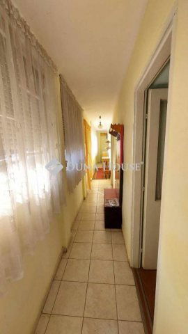 Eladó családi ház, Dombóváron 18 M Ft, 3 szobás