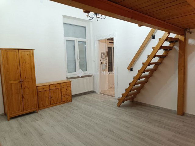 Eladó téglalakás, Budapesten, VII. kerületben 57.2 M Ft