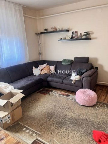 Eladó ikerház, Veszprémben 73 M Ft, 1+6 szobás