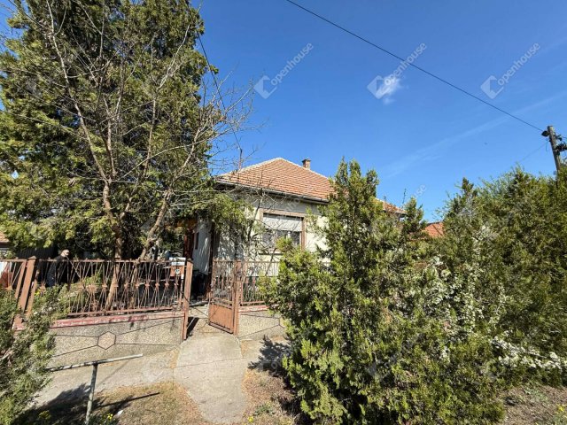 Eladó családi ház, Csévharaszton 43 M Ft, 4 szobás