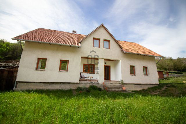 Eladó családi ház, Mánfán 44.99 M Ft, 2 szobás
