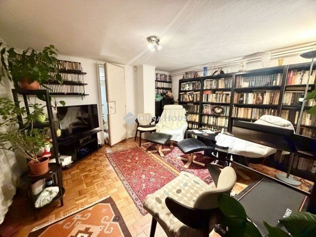 Eladó családi ház, Fóton 105 M Ft, 5 szobás