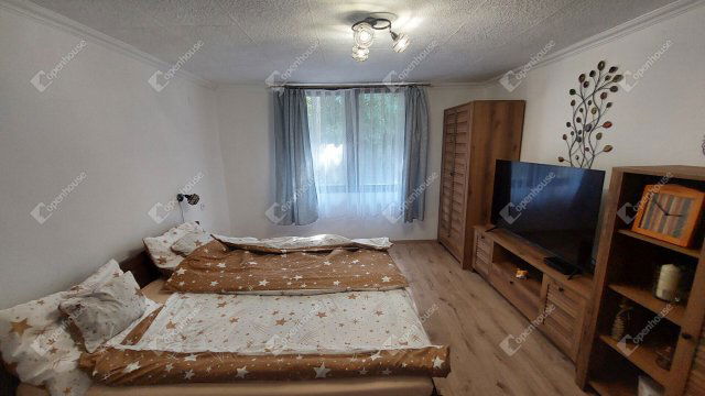 Eladó nyaraló, Oroszlányban 24.9 M Ft, 2+1 szobás