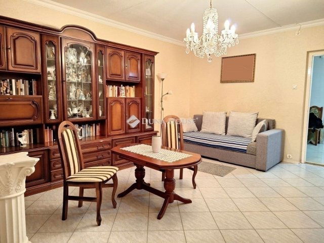 Eladó panellakás, Kecskeméten 50.5 M Ft, 3 szobás