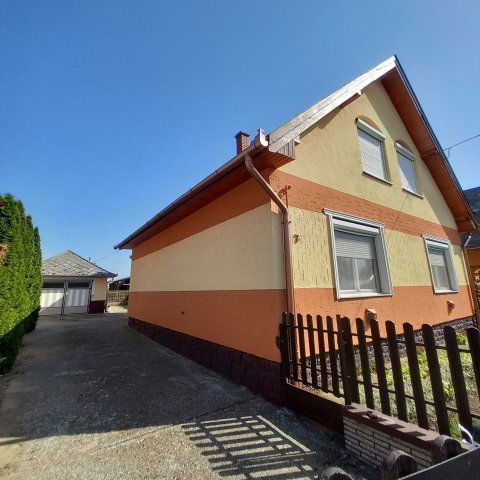 Eladó családi ház, Lengyeltótiban 46 M Ft, 2 szobás