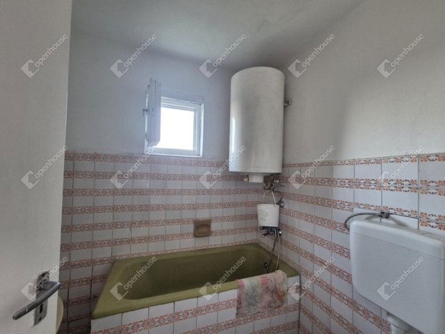 Eladó családi ház, Sülysápon 42.9 M Ft, 3 szobás