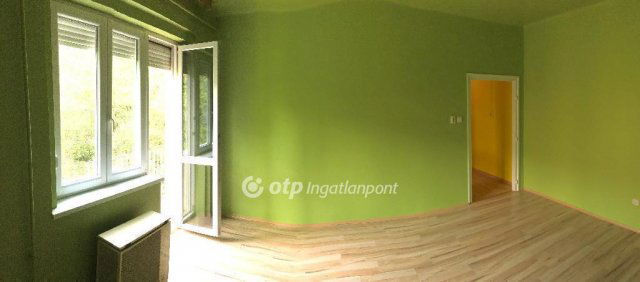 Eladó téglalakás, Miskolcon 24.5 M Ft, 1 szobás