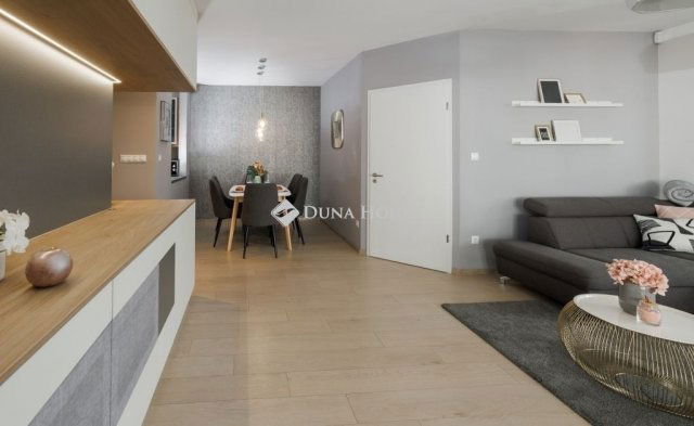 Eladó téglalakás, Budapesten, XIII. kerületben 164.9 M Ft