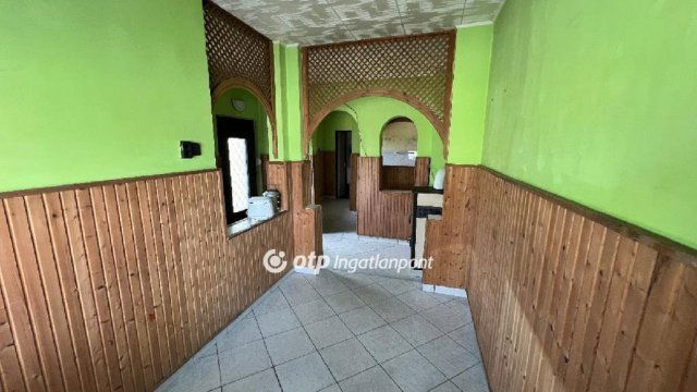 Eladó sorház, Mezőlakon 14.9 M Ft, 2 szobás