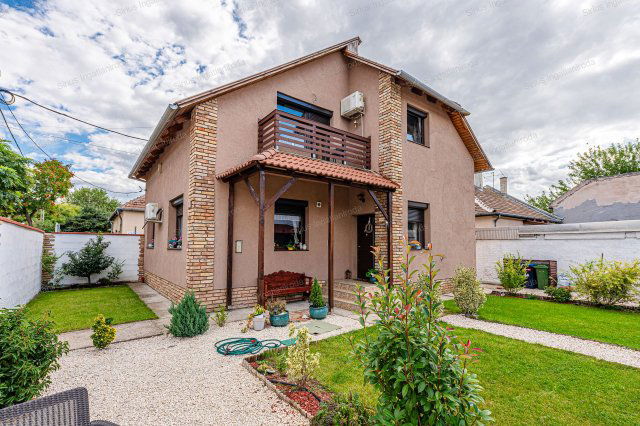 Eladó családi ház, Budapesten, XX. kerületben 136.9 M Ft