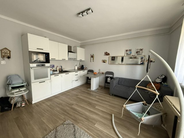 Eladó téglalakás, Kecskeméten 56 M Ft, 3 szobás