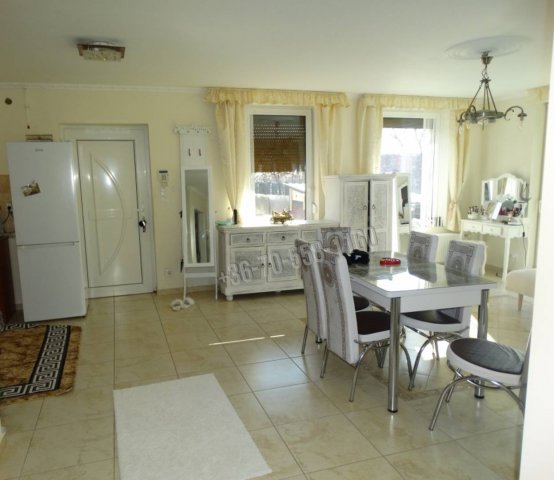 Eladó családi ház, Rádon 140 M Ft, 2+2 szobás