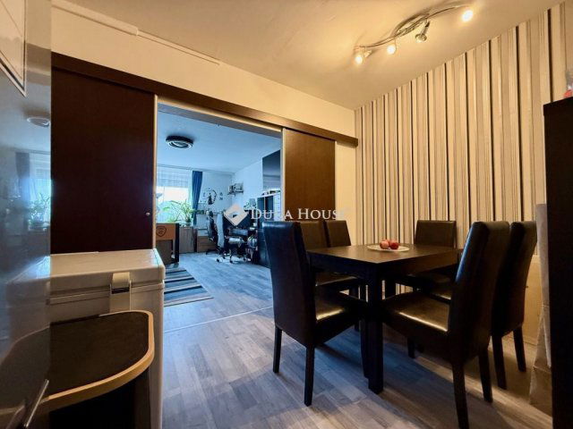 Eladó panellakás, Szegeden 61.99 M Ft, 3 szobás