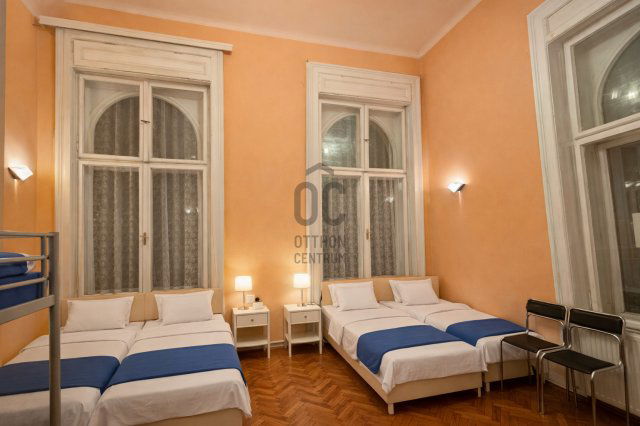 Eladó téglalakás, Budapesten, I. kerületben, Döbrentei utcában