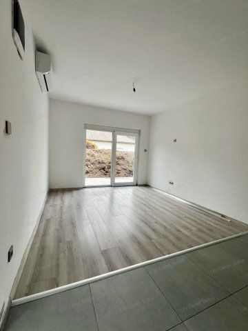 Eladó téglalakás, Balatonlelleén 74.99 M Ft, 3 szobás