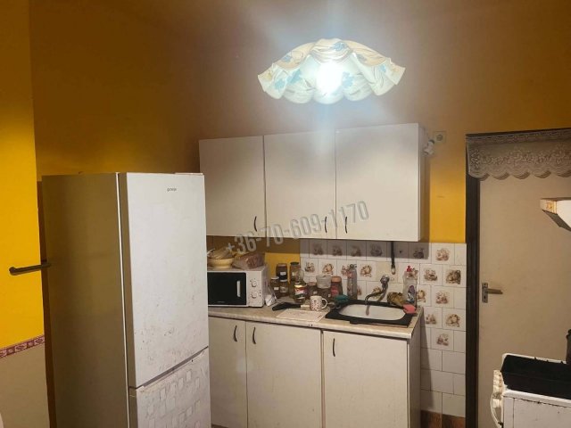 Eladó téglalakás, Balassagyarmaton, Zichy utcában 24.9 M Ft