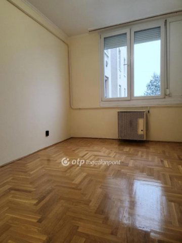 Eladó téglalakás, Budapesten, XXI. kerületben 73.5 M Ft