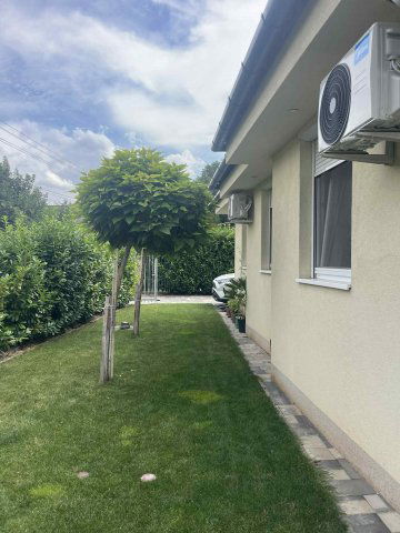 Eladó ikerház, Debrecenben 125 M Ft, 5 szobás