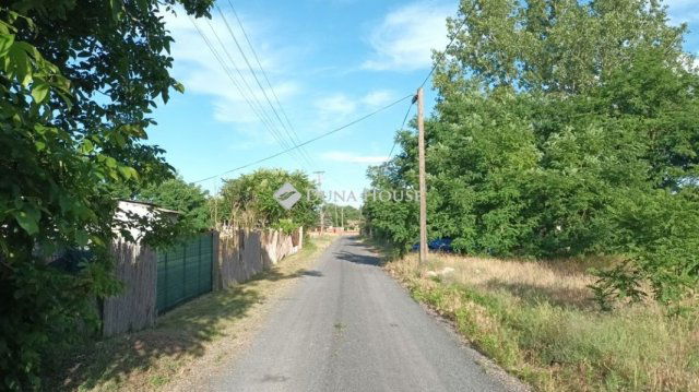 Eladó telek, Tápióbicskén 4 M Ft / költözzbe.hu