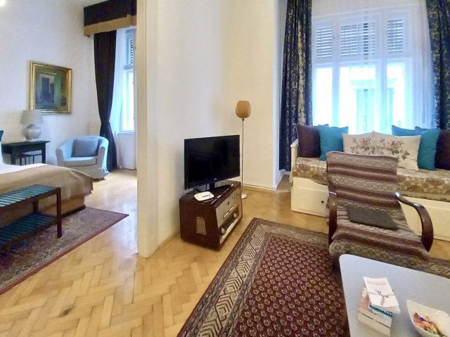 Eladó téglalakás, Budapesten, VI. kerületben 138.9 M Ft