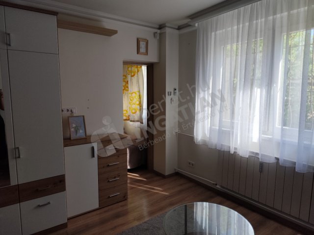 Kiadó téglalakás, albérlet, IX. kerületben, Csengettyű utcában