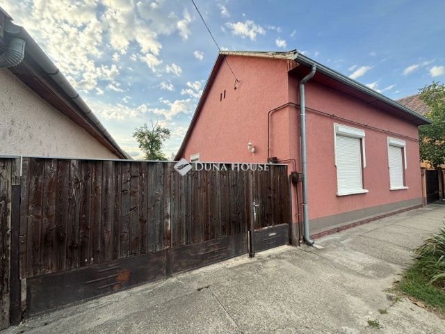 Eladó családi ház, Taksonyon 54.99 M Ft, 2 szobás