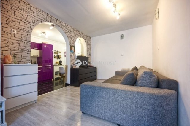 Eladó téglalakás, Budapesten, IV. kerületben 65.6 M Ft, 1 szobás