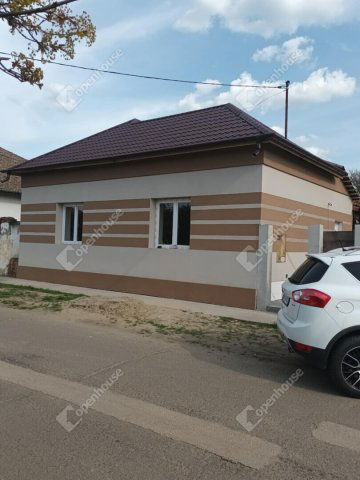 Eladó családi ház, Kunszentmártonban 32 M Ft, 2 szobás