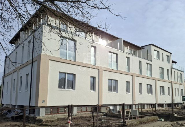 Eladó téglalakás, Kiskunlacházán 40.26 M Ft, 1 szobás