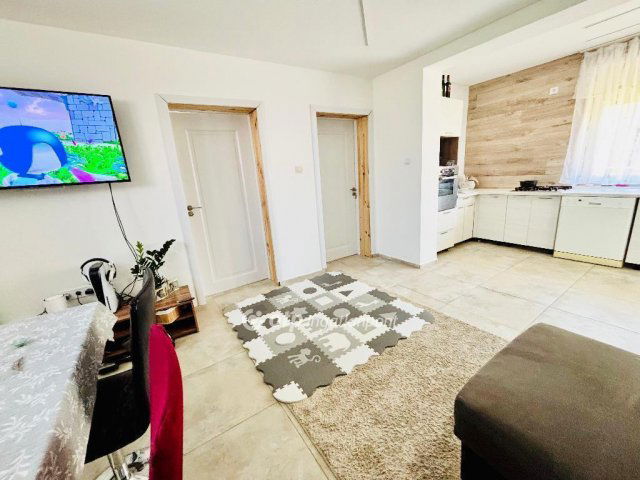 Eladó családi ház, Hajdúböszörményen 49.99 M Ft, 3 szobás