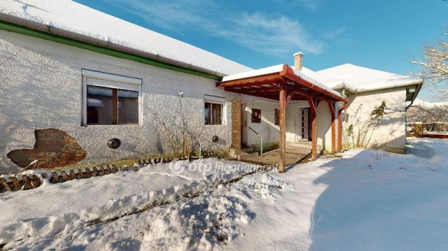 Eladó családi ház, Sajóvelezden 22 M Ft, 3 szobás