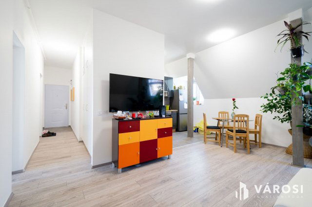 Eladó téglalakás, Gödön 73.9 M Ft, 2+1 szobás