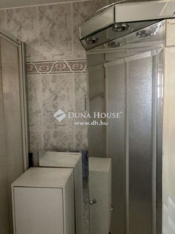 Eladó családi ház, Budapesten, XVI. kerületben 199 M Ft